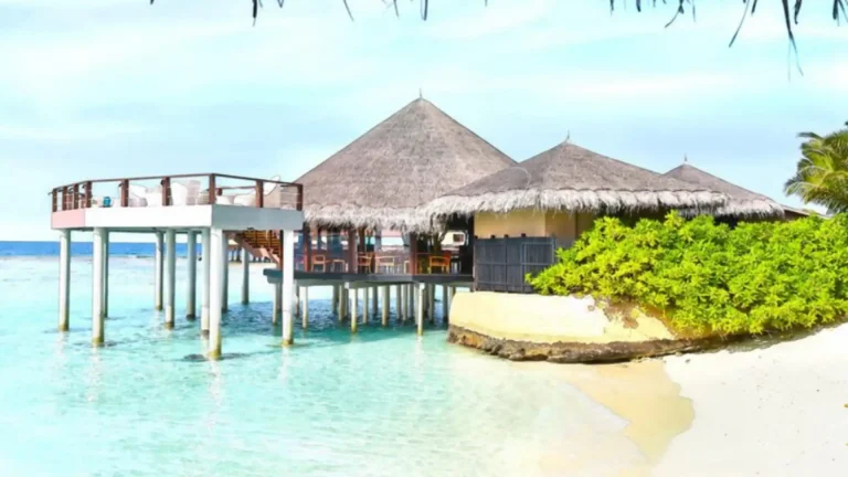 منتجع هارد روك جزر المالديف