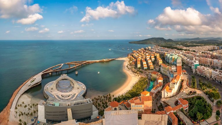 شهر عسل فاخر الى فيتنام 13 يوم