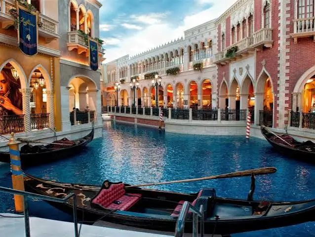 فينيسيا Venice